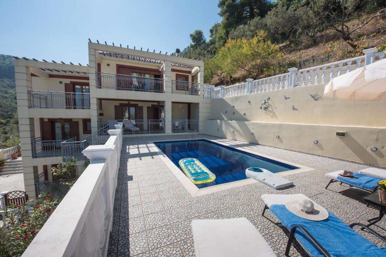 Gallis Villa Pefkias Екстер'єр фото